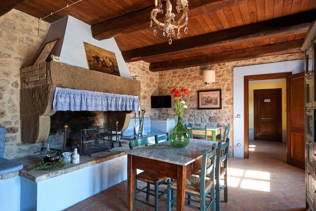 Casale Rosso Villa Castel San Felice Exterior photo